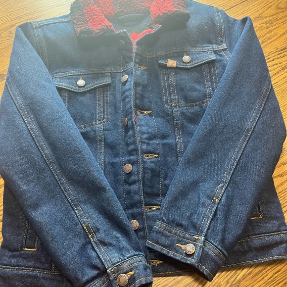 Never worn tags have been removed - Picture 2 of 2